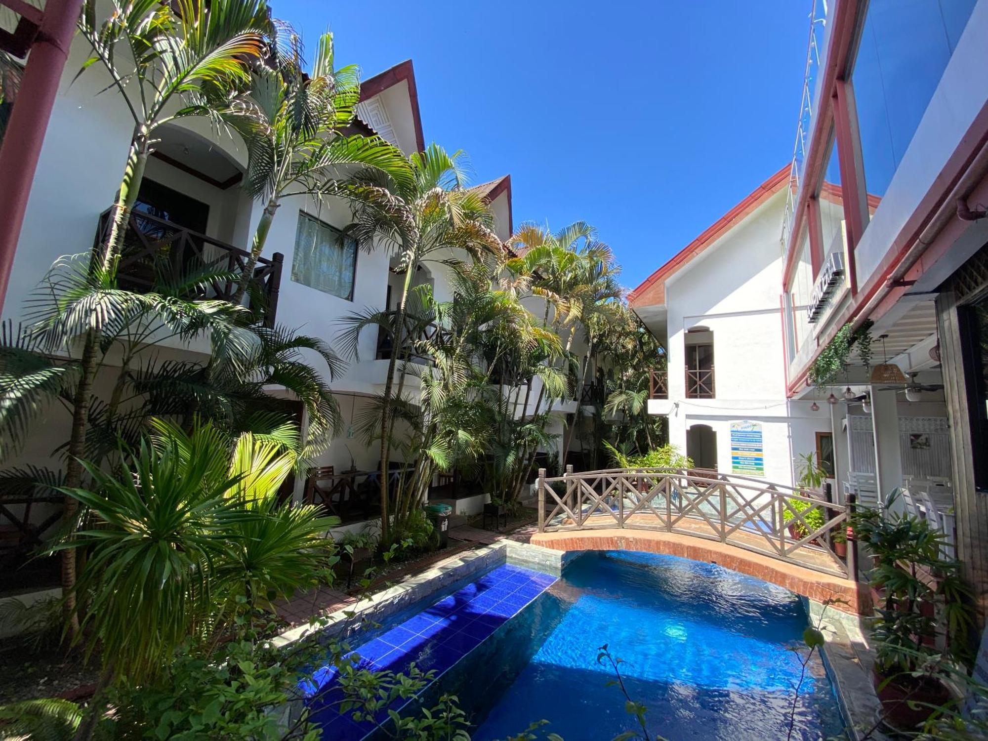 Nirvana Beach Resort Balabag  Eksteriør bilde